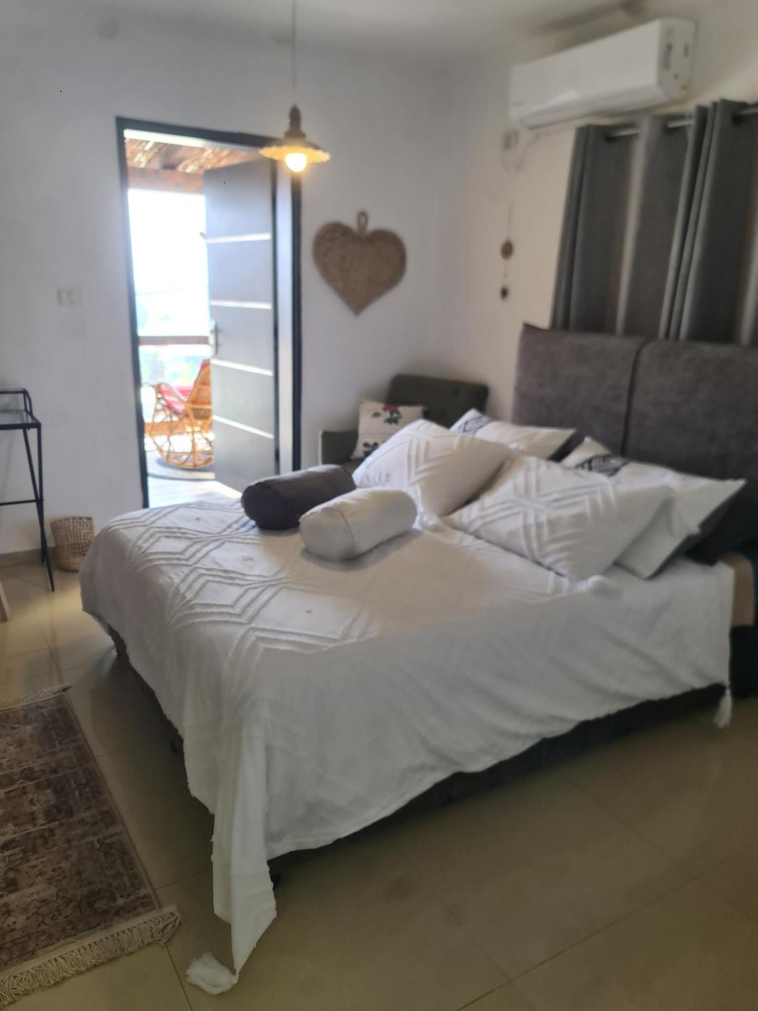 Ronit'S Place Apartment Qiryat Shemona Exterior photo